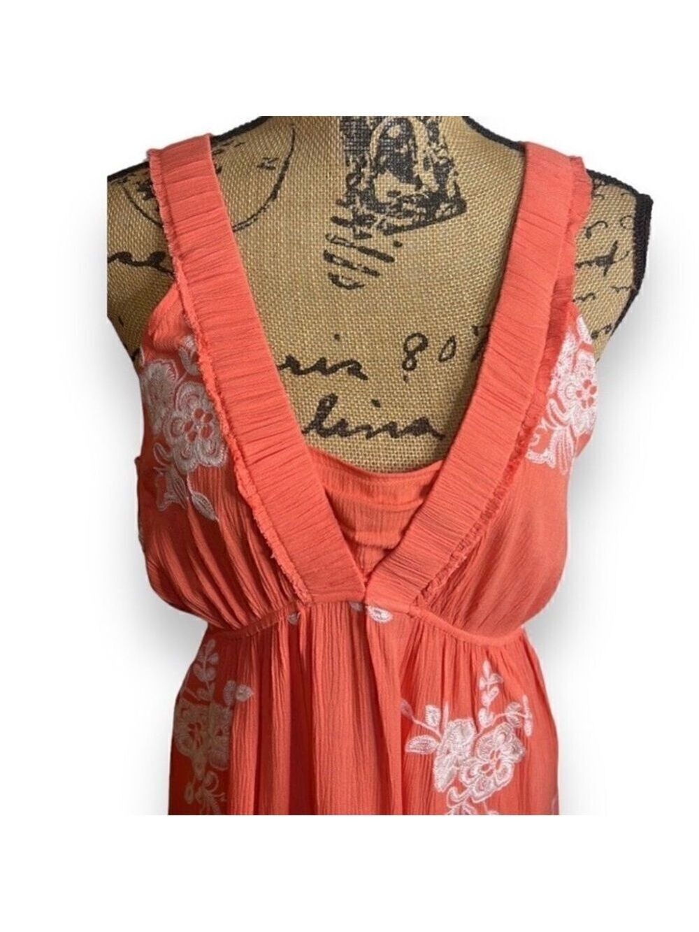 Coral Embroidered Maxi Dress Women's Size Medium V-Neck Elastic Waist Blue Rain - Picture 4 of 9
